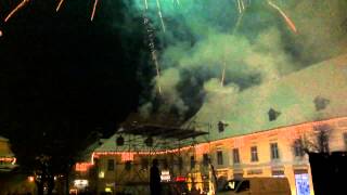 Artificii Revelion 2015  Sibiu Piața Mare [upl. by Nyrok]