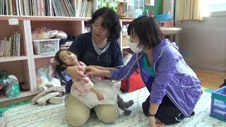 学校の「医療的ケア」を支える看護師 大分県立新生支援学校 [upl. by Annadiana688]