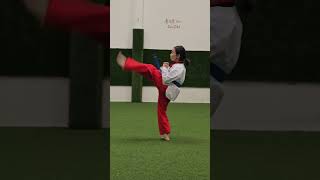 POOMSAE 6 TAEKWONDO [upl. by Gnoh]