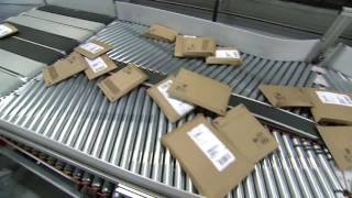 Automatic Parcel Singulator [upl. by Nahbois778]