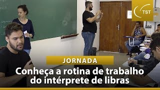 Intérprete de Libras destaca a importância da língua de sinais para a sociedade [upl. by Atekram]