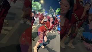 Asyik Banget Jogetnya Kebaya Merah ❗dancevideo karnaval jogetkarnaval feedshorts [upl. by Ansell906]