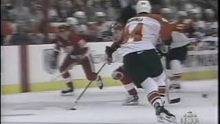 Sergei Fedorov Goal  Game 1 1997 Stanley Cup Final Red Wings vs Flyers [upl. by Araminta57]