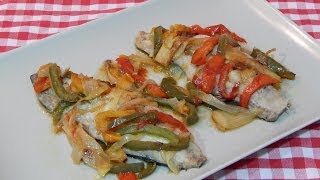 Receta de caballa con verduras en papillote [upl. by Rotciv]