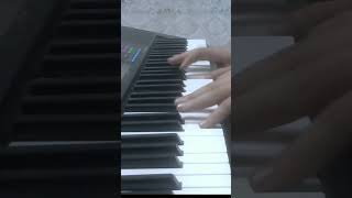 Üsküdara Gider iken piano cover pianist piyano keşfet piano [upl. by Pembroke]