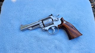 Smith amp Wesson 662 stainless 357 magnum [upl. by Nnayelhsa]