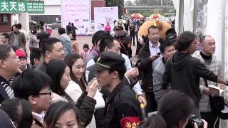 2013 Shenzhen Open Autograph Session  Julia Cohen amp Stefanie Voegele [upl. by Richardson48]