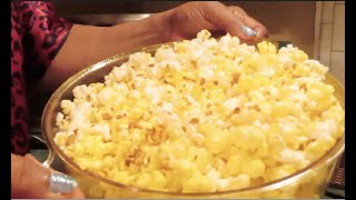 How to make MOVIE THEATER POPCORN 🍿Flavacol amp Coconut Oil  3319 [upl. by Sirrom]