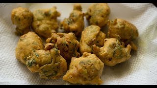 Methi Pakoda  Methi na gota  Gujarati Methi pakode recipe in Hindi [upl. by Nnasor]