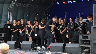 COMMONERS CHOIR  WIGAN DIGGERS FESTIVAL 2018 [upl. by Saire970]