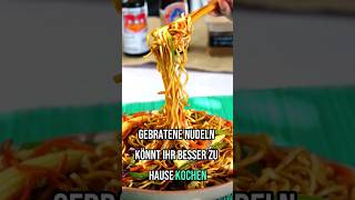 Selbst kochen 2€  Bestellen 10 € Gebratene Nudeln 🥢🥡 [upl. by Delano]