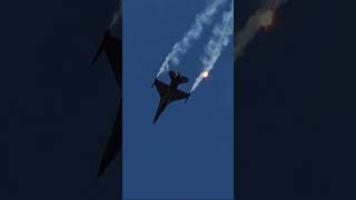 THIS PILOT IS CRAZY  F16 NEGATIVE G LOOP  aviation airshow shorts f16 crazy [upl. by Nyliahs]