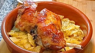 Pierna de cordero al horno o paletilla con patatas a lo pobre o patatas panedera [upl. by Llerrehs99]