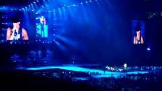 Kenny Chesney You save me  live [upl. by Mirielle]