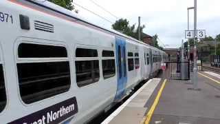 Great Northern Class 365 Departing Biggleswade 20615 [upl. by Amias]