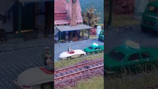 Nun gibt es auch in Schönblick ein Polizeieinsatz 😄😲1zu87 modellbahnanlage modelbahn hobby [upl. by Felizio]