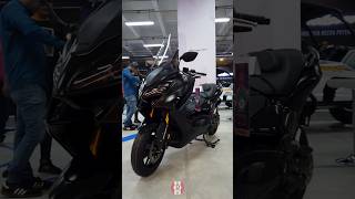 Yamaha Tmax  Salón del automóvil 2024 [upl. by Schultz]