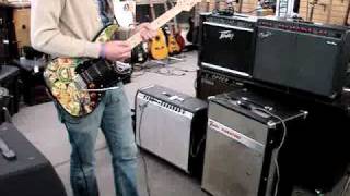 Vintage Fender Vibratone Leslie SpeakerGravity Music GearDemo Video [upl. by Leonor]