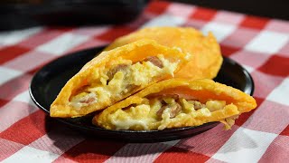 CÓMO HACER LA DELICIOSA AREPA DE HUEVO RANCHERA [upl. by Adgam]