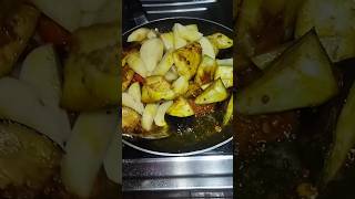 बैंगन की स्वादिष्ट सब्जी baingan ki reciperecipe shorts 🤤🤤 [upl. by Adonis]