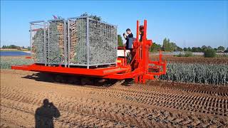 Leek harvester arracheuse Ã poireaux preirooier Verhoest [upl. by Ecirtaed]