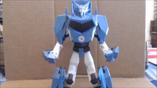 Chucks Reviews Transformers Robots In Disguise Hyperchange Steeljaw [upl. by Kahler]