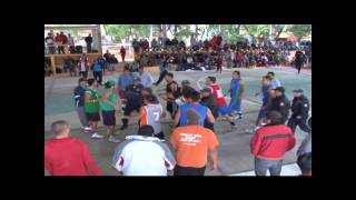 pelea de basquetbol en ixtacamaxtitlan puebla feria 2011 [upl. by Anyala]