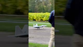 F22 Landing Gear Failure⚠️🔥 flying rcpilot aviation modelaviation rcjets airplanes rcpilots [upl. by Dar]