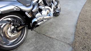 Suzuki Boulevard M109R scorpion tips [upl. by Ebony]