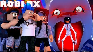 Camping In The FUNHOUSE Roblox Horror Game [upl. by Alphonso]