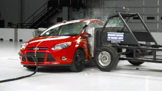 2012 Ford Focus side IIHS crash test [upl. by Raoul387]