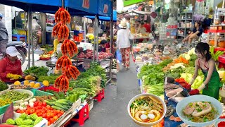 Best Vietnam Food Market Tour District 3 Ho Chi Minh City  Fruit meat fish seafood [upl. by Doownil674]