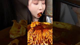 Mukbang Spicy Enoki Mushroom 🍄‍🟫 shots mukbang asmr eating viralshort [upl. by Kuebbing]