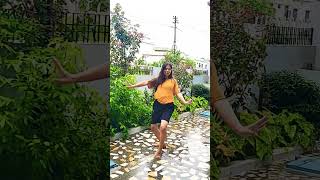 lambi lambi choriviralvideo dance trending youtubeshorts pahadigirl [upl. by Alpert824]