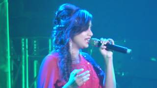 Shreya Ghoshal Live hot song [upl. by Sarazen48]