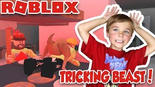 TRICKING BEAST SO EASILY in ROBLOX FLEE THE FACILITY RUN HIDE ESCAPE [upl. by Enirak]