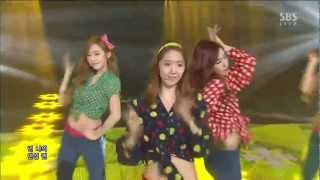 130106 SNSD  Dancing Queen [upl. by Isbella]