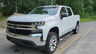 Leveled 2021 Z71 Silverado on 22s and 33s Snowflakes and Gladiator Xcomps [upl. by Lat]