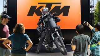 2025 KTM 990 ADVENTURE REVEALED [upl. by Dove]