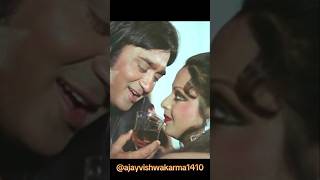 Tere Ishq Ka Mujhpe Hua Ye Asar Haishortsvideo viralshort bollywood song oldisgold [upl. by Aiyotal]