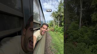 Viajamos en tercera clase en un tren de Sri Lanka 🇱🇰🤪 viajes [upl. by Bannister]