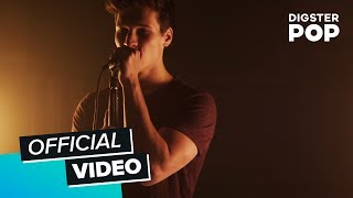 Wincent Weiss  Nur ein Herzschlag entfernt Akustik Version [upl. by Dever]