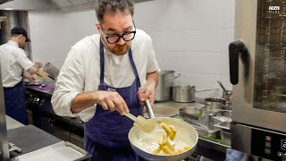 Pasta Cacio e Pepe  quotKing of Carbonaraquot in Rome shares foolproof Pasta Recipe [upl. by Hillinck812]