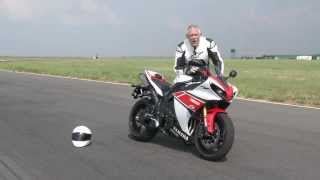 2012 Yamaha R1 vs Yamaha R6 Test [upl. by Iaw]