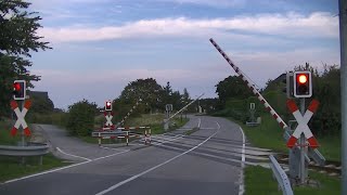 Spoorwegovergang Wolgast D  Railroad crossing  Bahnübergang [upl. by Schober162]