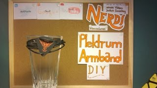 DIY Plektrum Armband mit verstellbarem Knoten  Nerdi [upl. by Auqinom742]