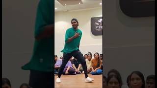 දැකුම් කළු ගෝලයා 🤪 oshanliyanagedance dance [upl. by Mabel934]