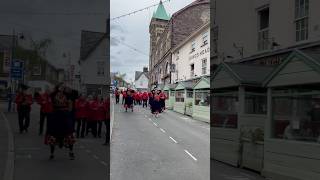 POV witnessing a samba street dance in Abergavenny town center povwalk walking sambadance samba [upl. by Anesusa]