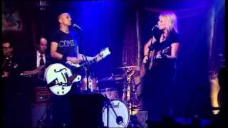 Good Year for the Roses  Beccy Cole and Mark Lizotte  RocKwiz Duet [upl. by Ambros]