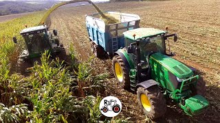 🌽🌽3 ENSILEUSES ET DU SON POUR CET ENSILAGE 2021 JOHN DEERE 7700 8600 7350 7530 BRETAGNE SILAGE SOUND [upl. by Longan]